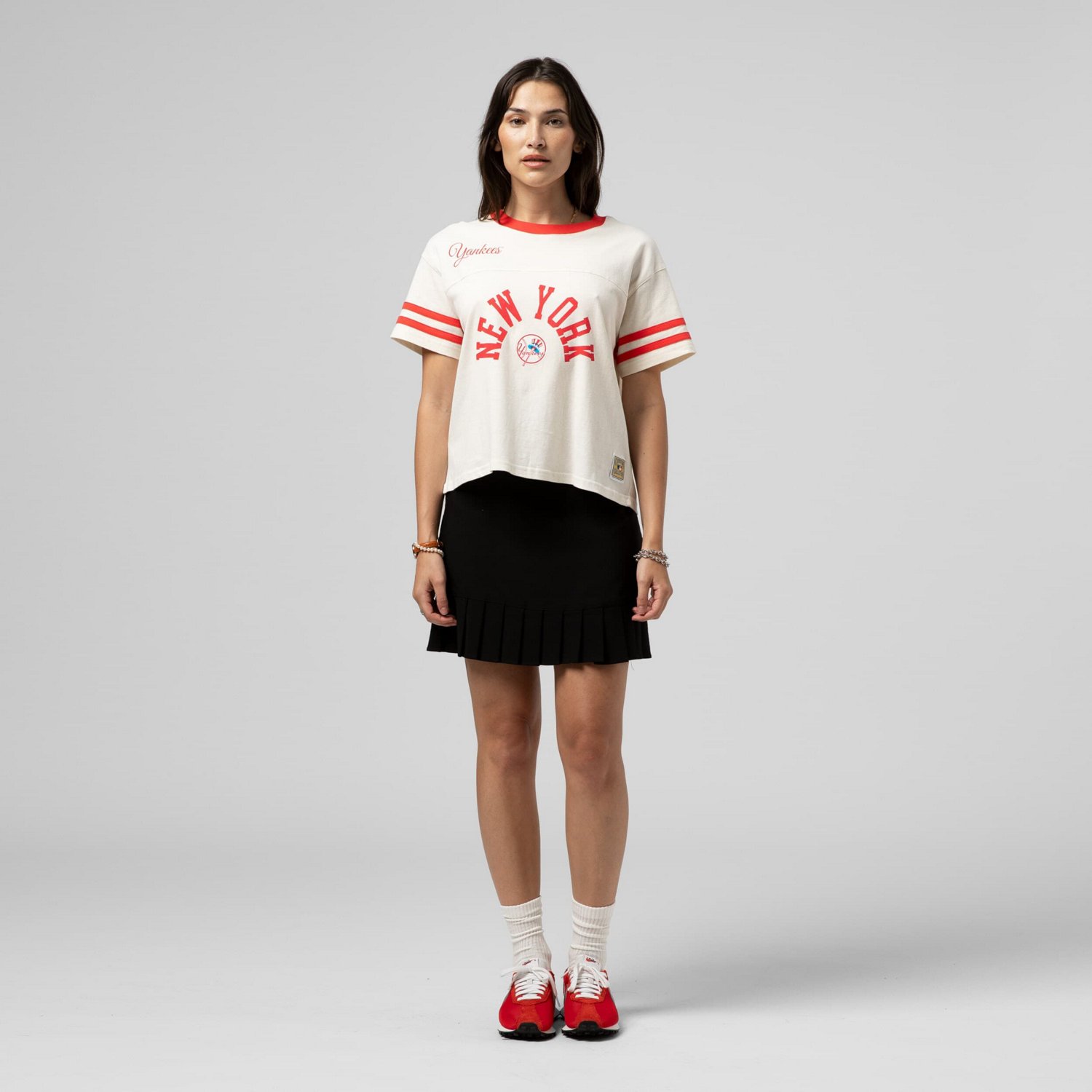 Mitchell  Ness New York Yankees Cooperstown Collection Cropped Yoke T-Shirt - view number 3