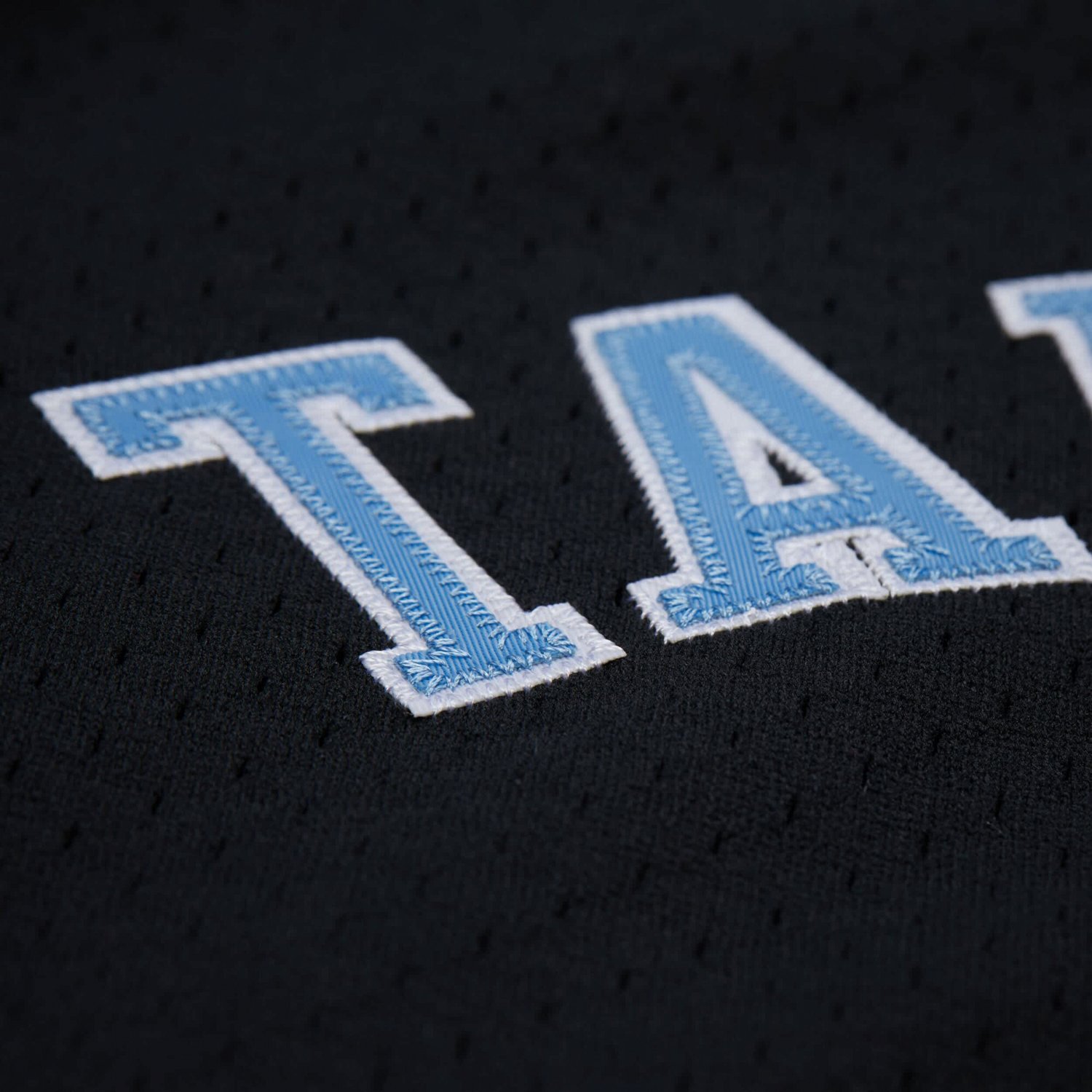 Mitchell  Ness North Carolina Tar Heels On The Clock Full-Button Fashion Jersey - view number 4