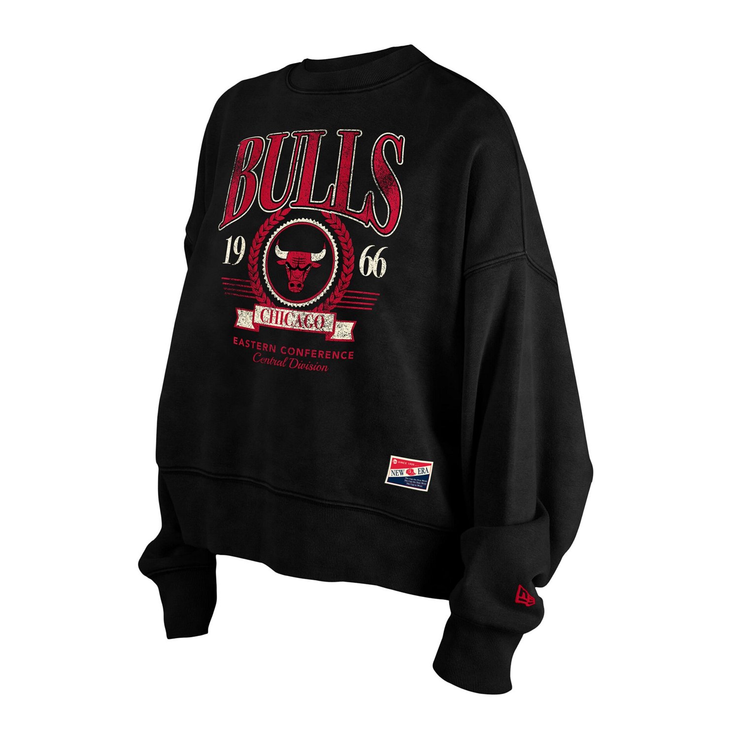 New Era Chicago Bulls Hardwood Classics Enzyme Wash Oversized Boxy Pullover Sweatshirt - view number 2