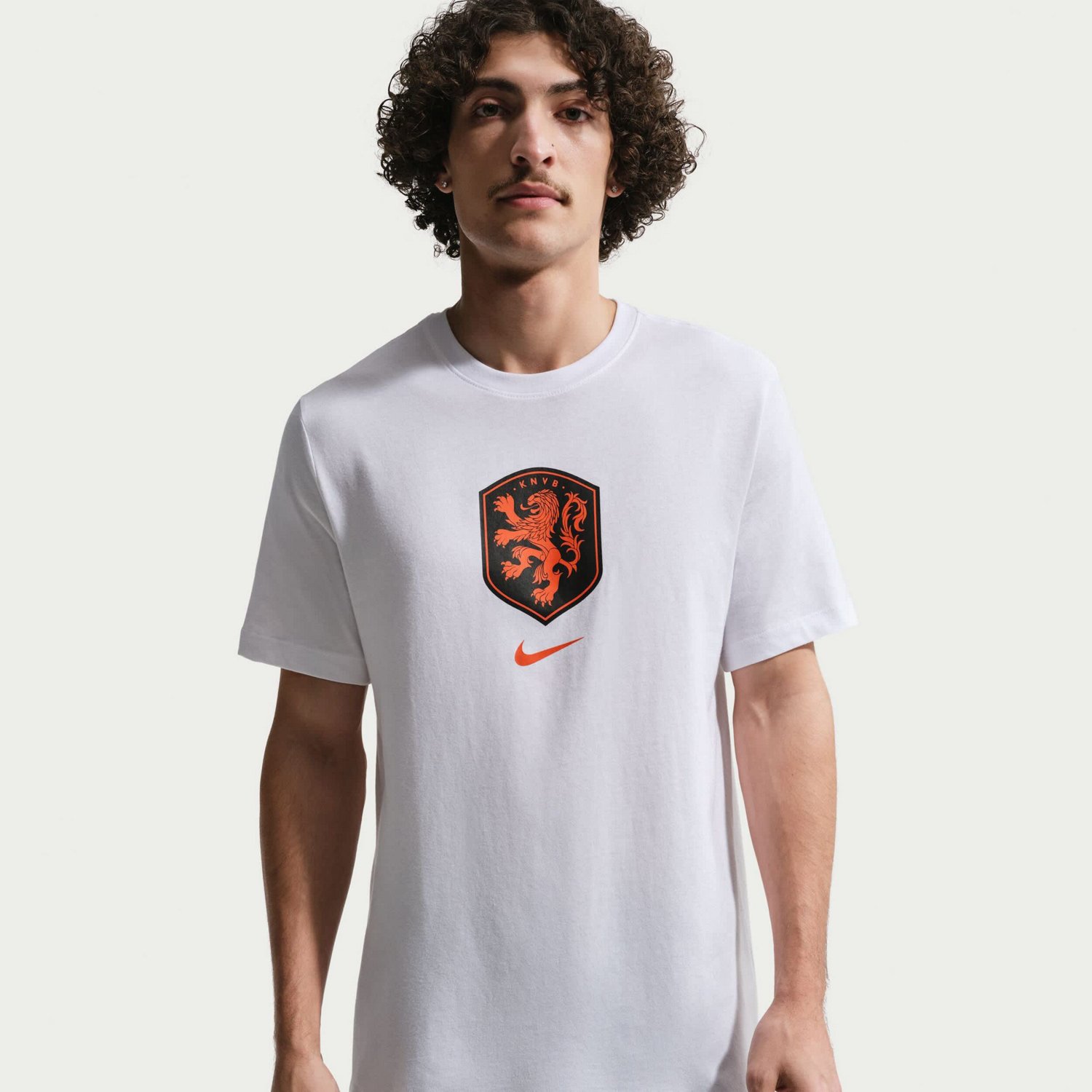 Nike Netherlands National Team Crest T-Shirt - view number 3