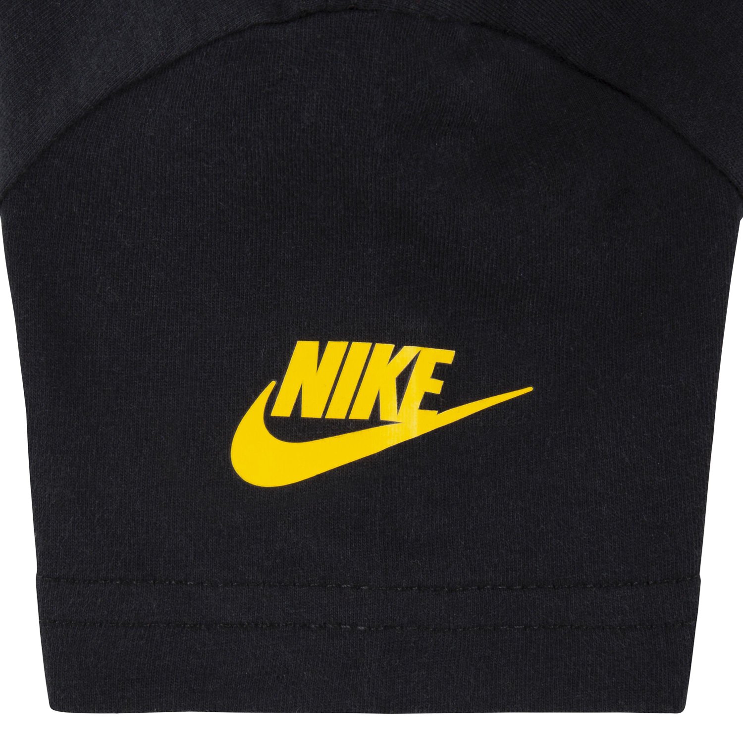 Nike Toddler Boys’ Boxy Peace Graphic T-shirt