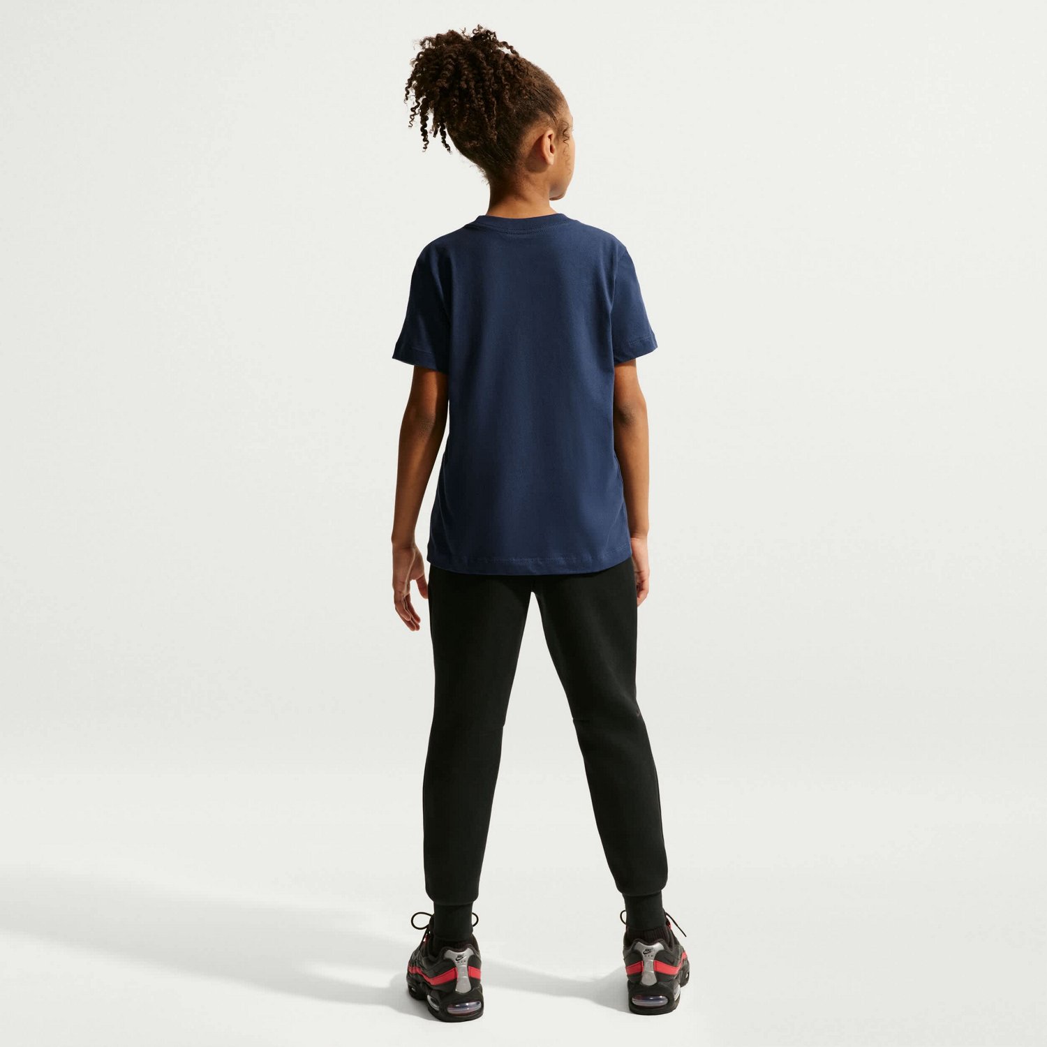Nike USMNT Crest T-Shirt - view number 2