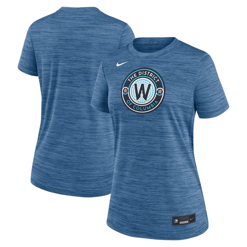 Nike Women's Washin… - image