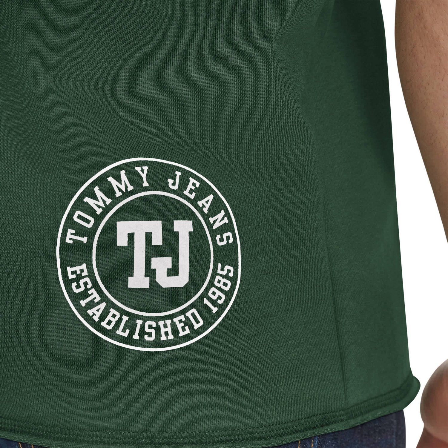 Tommy Jeans Hunter Milwaukee Bucks Paul French Terry Short Sleeve Pullover Hoodie - view number 3