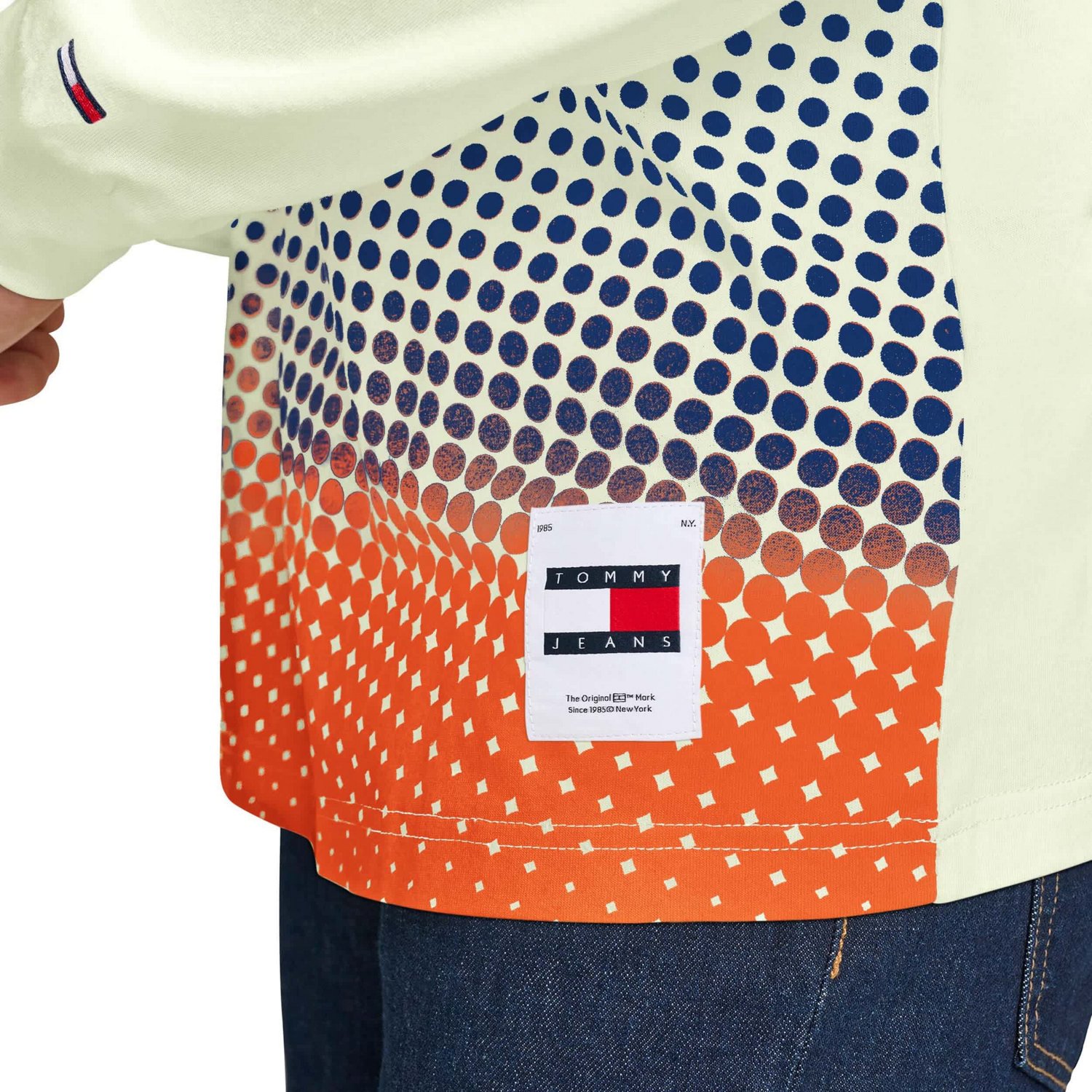 Tommy Jeans New York Knicks Ben Vintage Applique Long Sleeve Hoodie T-Shirt - view number 3