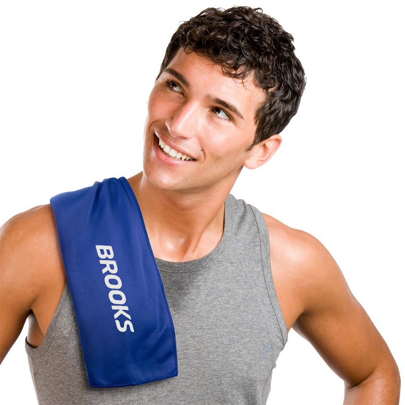 Brooks Cooling Towel - image