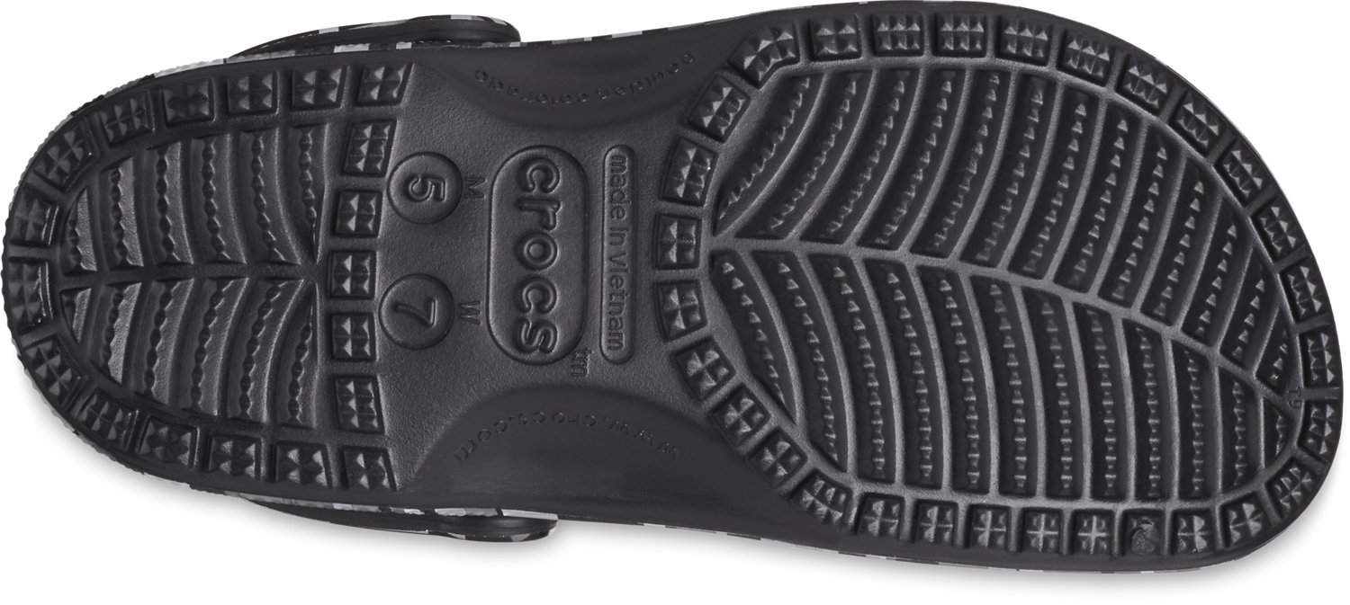 Crocs Adult Classic Camo Redux Clogs - view number 7