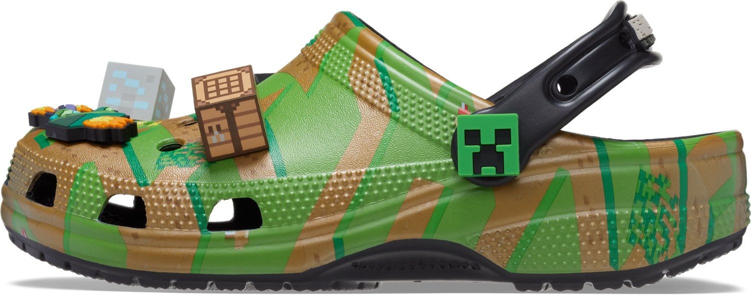 Crocs Boys' Classic Minecraft Clogs - view number 3