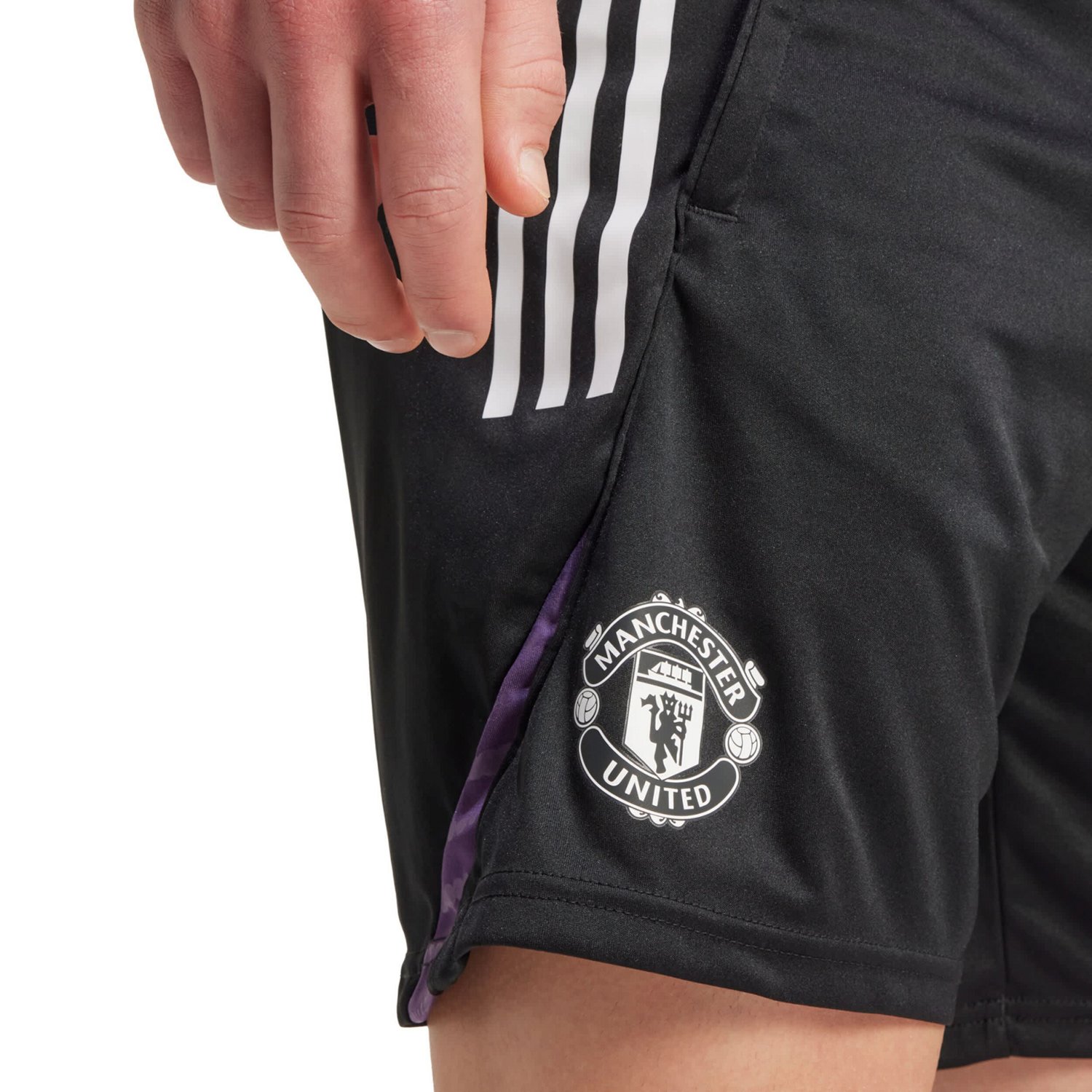 adidas Manchester United 2025 26 AEROREADY Training Shorts - view number 3
