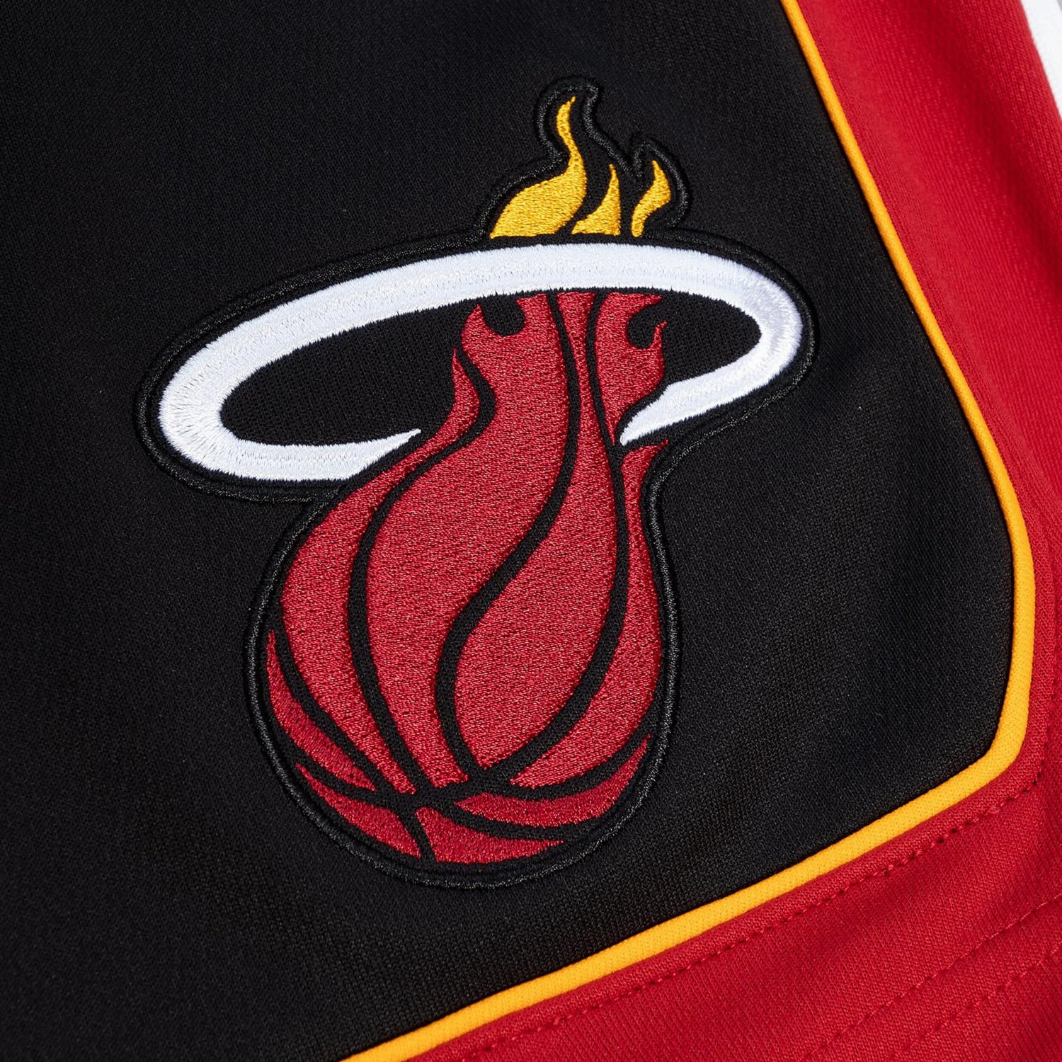 Mitchell  Ness Miami Heat 2012-13 Hardwood Classics Road Replica Shorts - view number 4