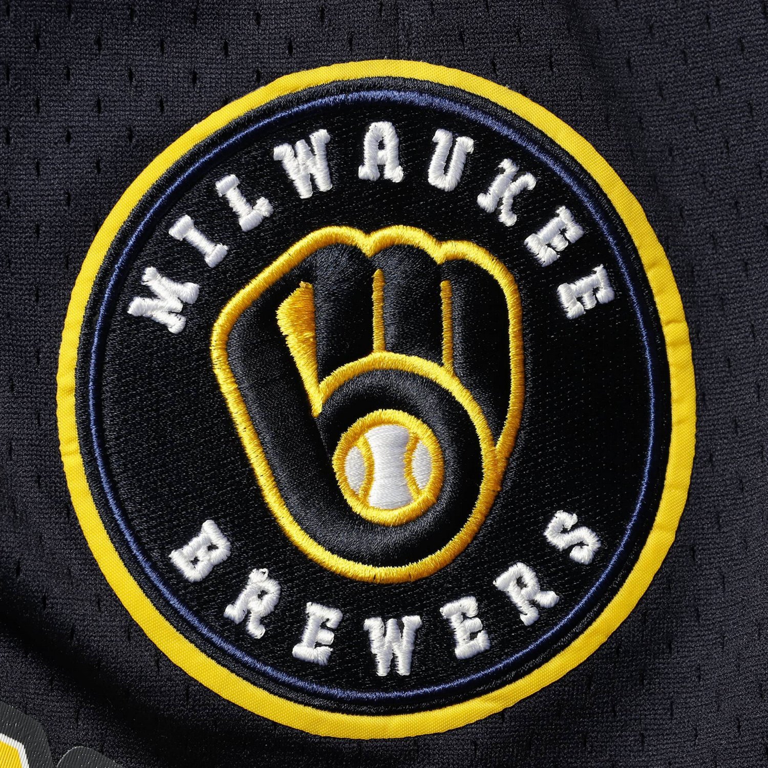 Pro Standard Milwaukee Brewers Logo Mesh Shorts - view number 4