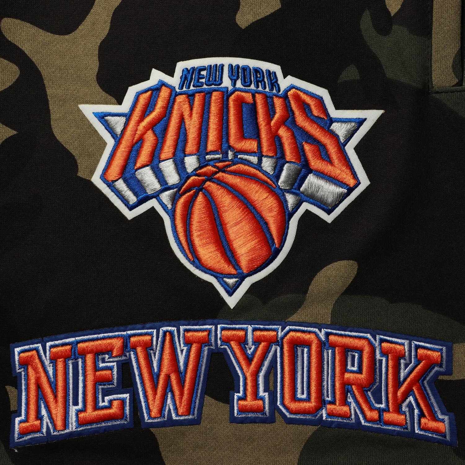 Pro Standard New York Knicks Team Shorts                                                                                         - view number 3