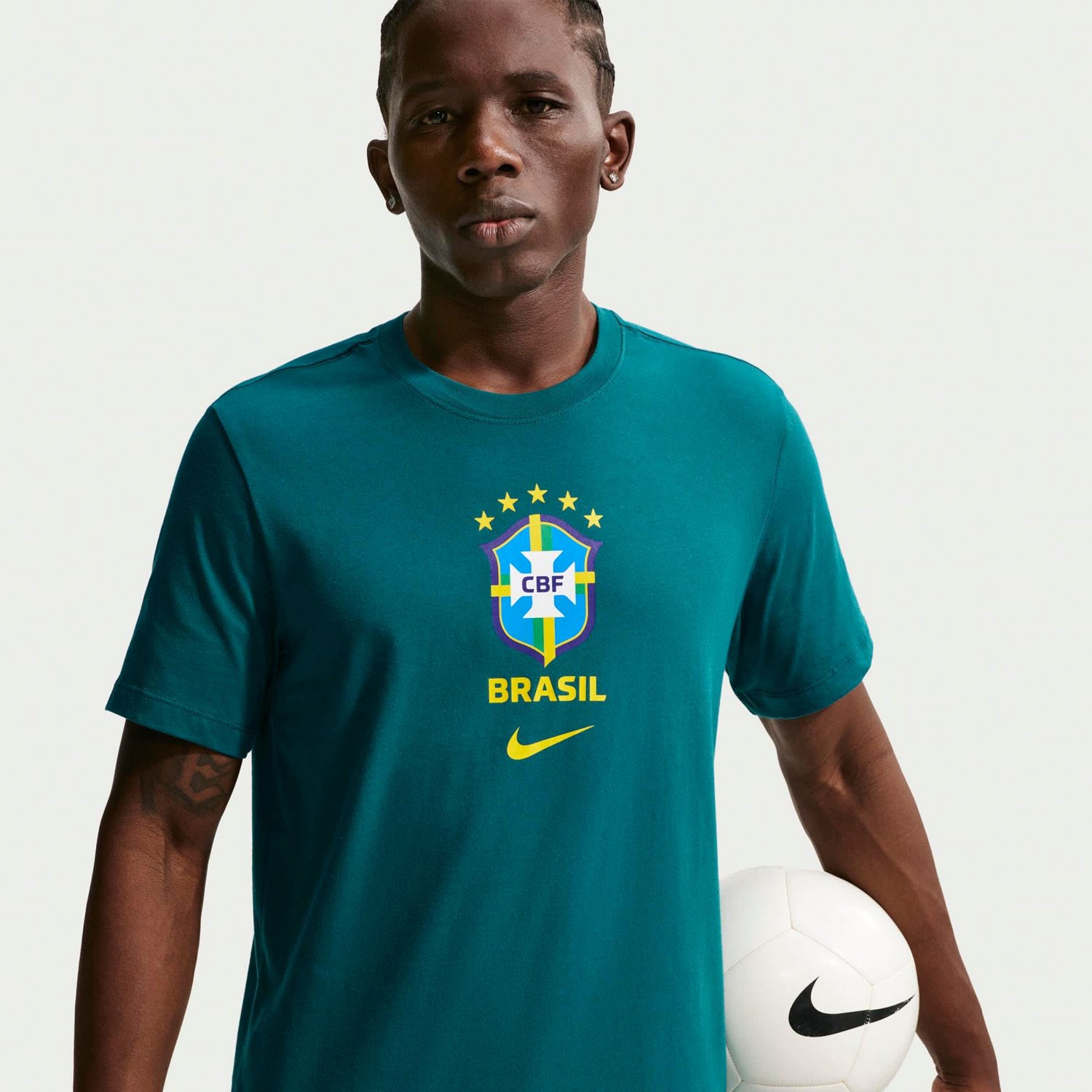 Nike Brazil National Team Crest T-Shirt - view number 3