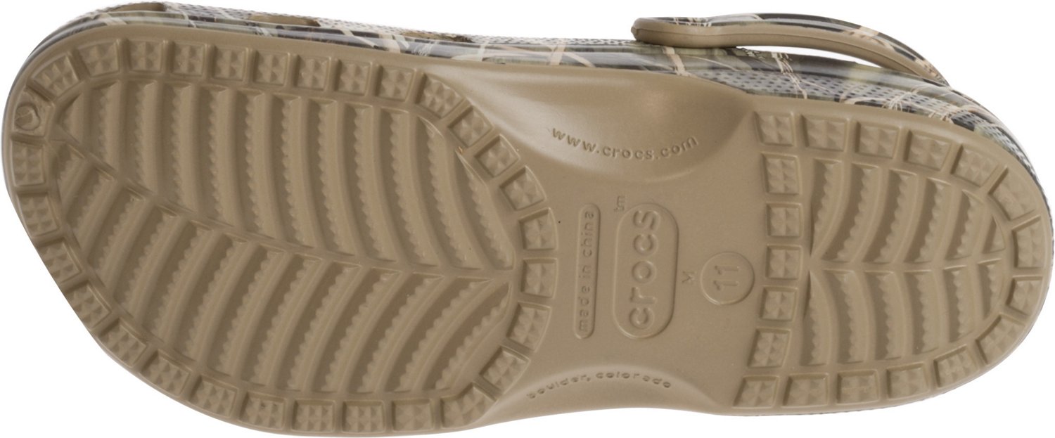 Crocs Adults' Realtree Classic Clogs - view number 6