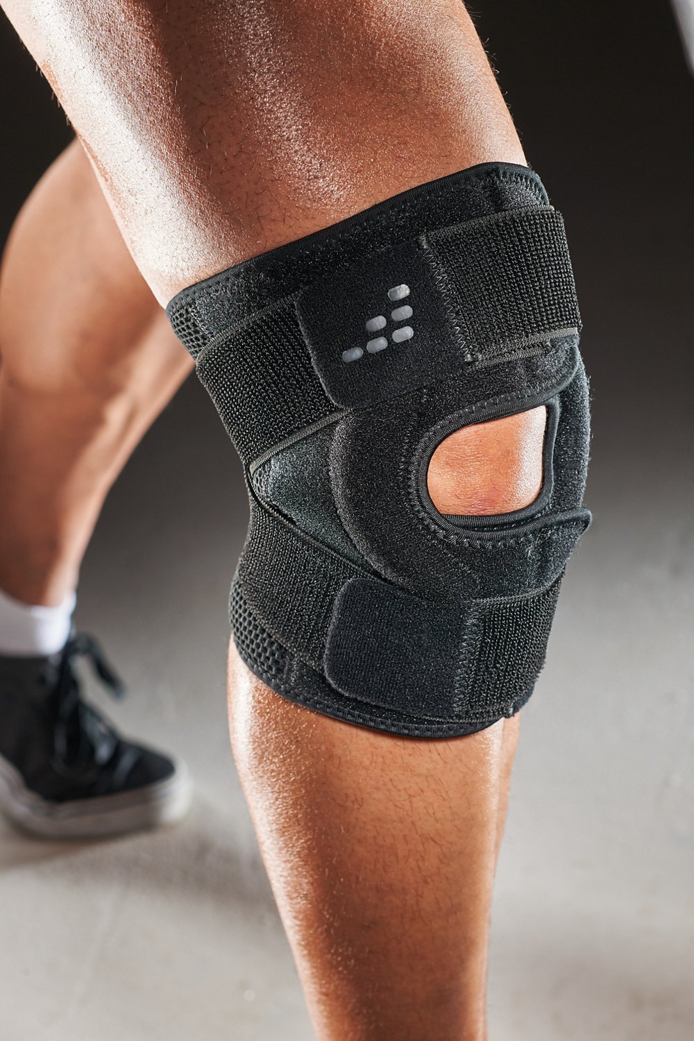 Knee Bracing / Sports Bracing – NBB Orthotics