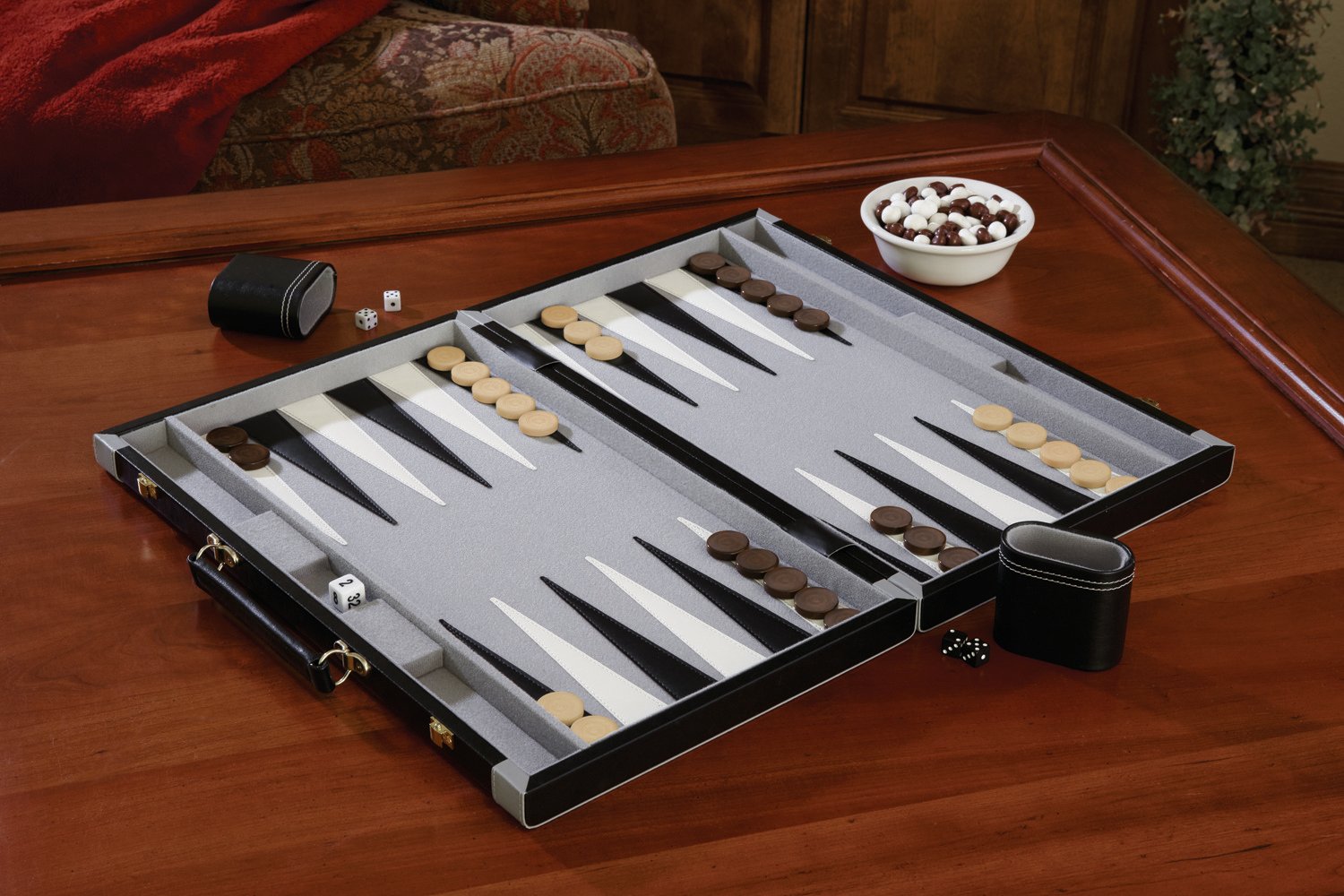 Mainstreet Classics Pennsylvania Ave Backgammon Set - view number 4
