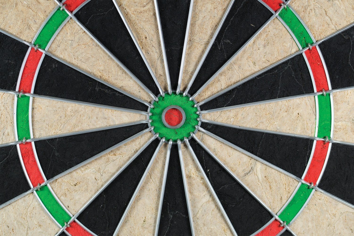 Viper Dead-On Bristle Dartboard                                                                                                  - view number 3