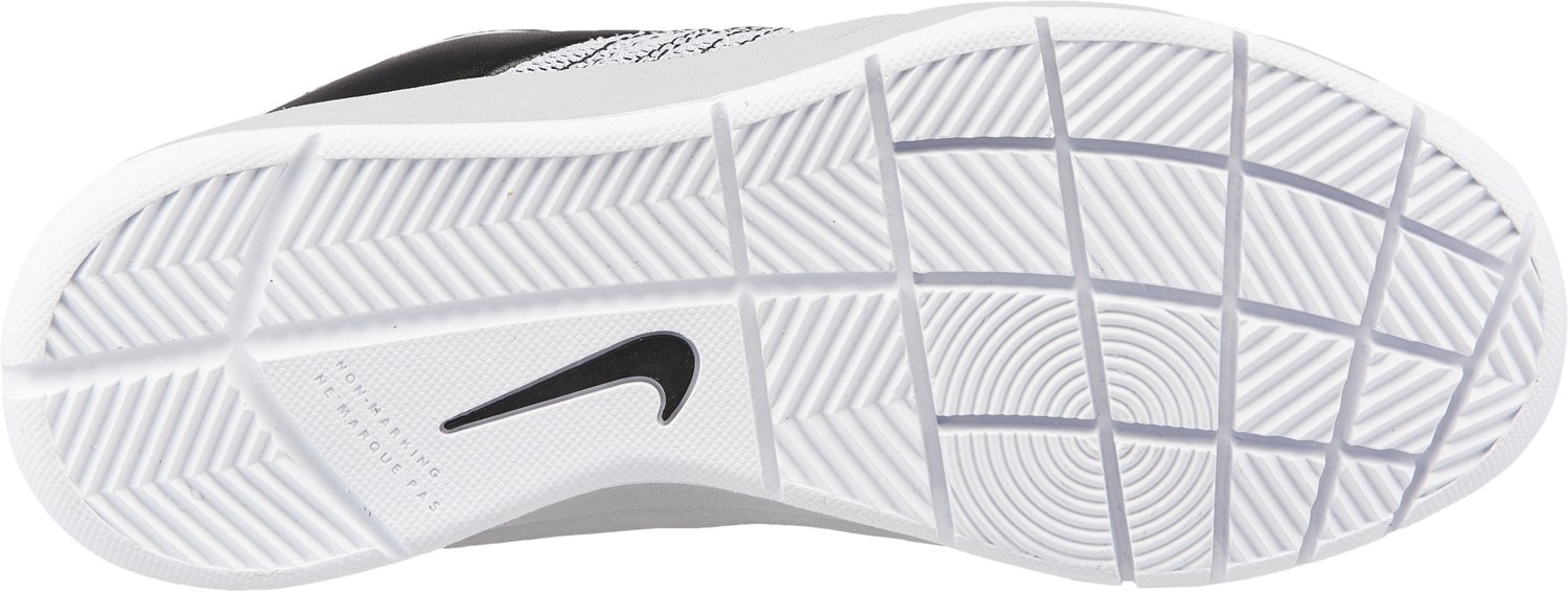 Nike Boys' Team Hustle D 7 Low Basketball Shoes - view number 5