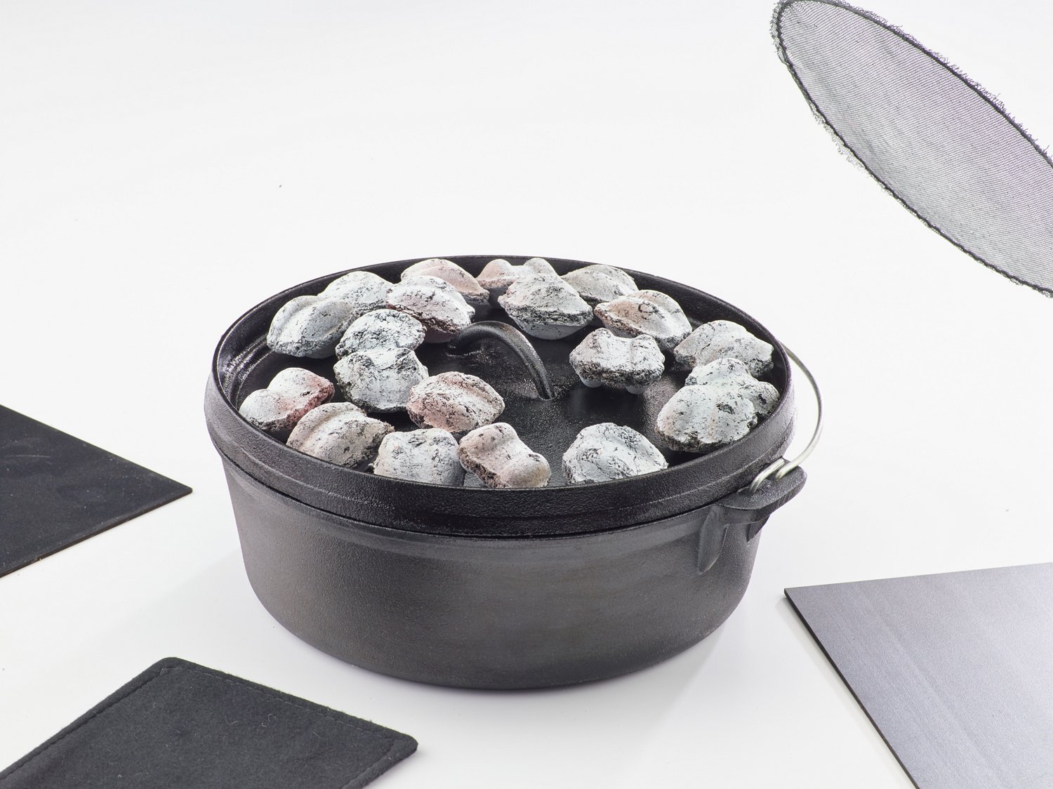 Outdoor Gourmet 12 in Dutch Oven - view number 3
