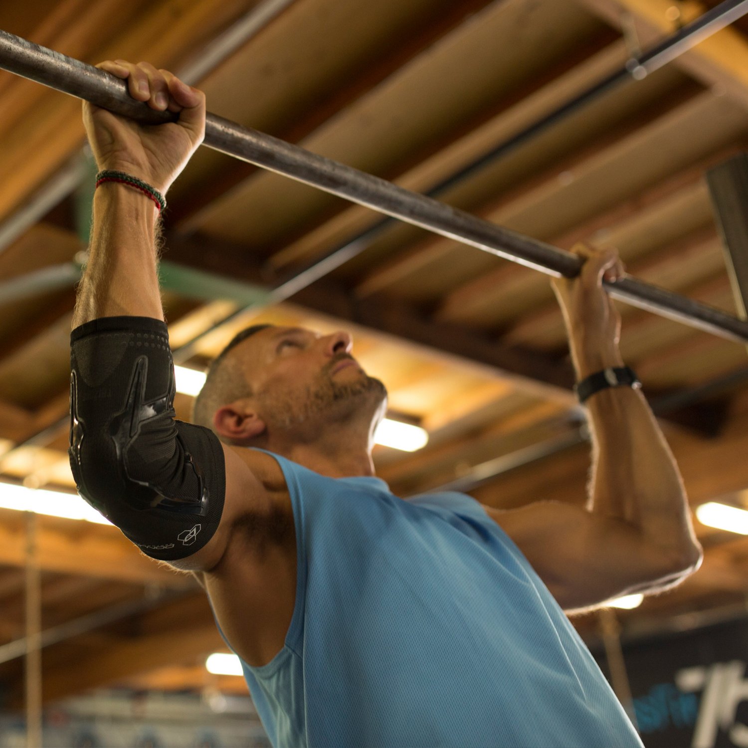 DonJoy Performance Trizone Elbow Sleeve                                                                                          - view number 2