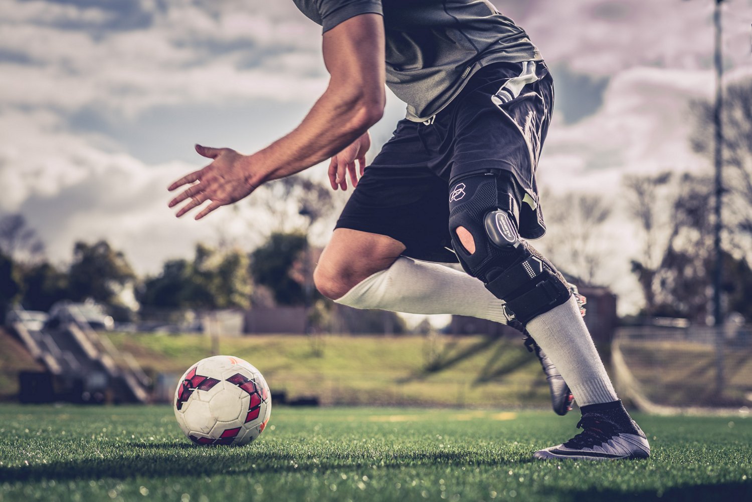 DonJoy Performance Bionic Fullstop Knee Brace                                                                                    - view number 7