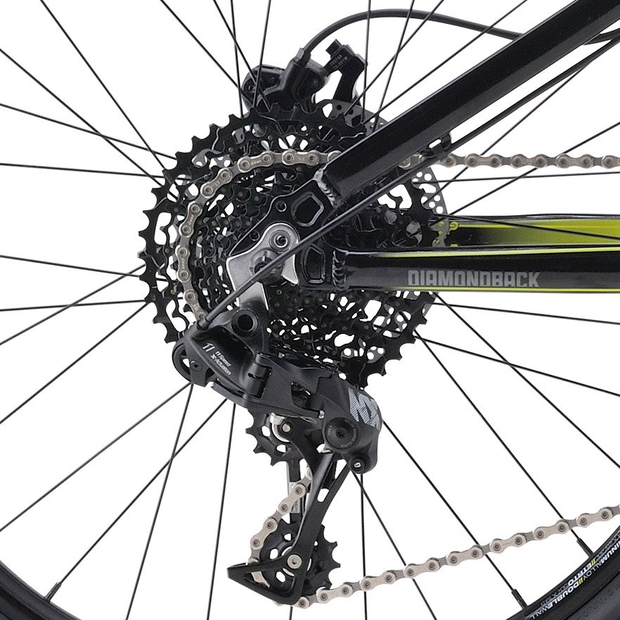 Diamondback Boys' Sync'r 24 in 11-Speed Mountain Bicycle - view number 7