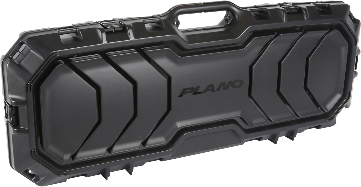 Plano 42 in Gun Case Academy