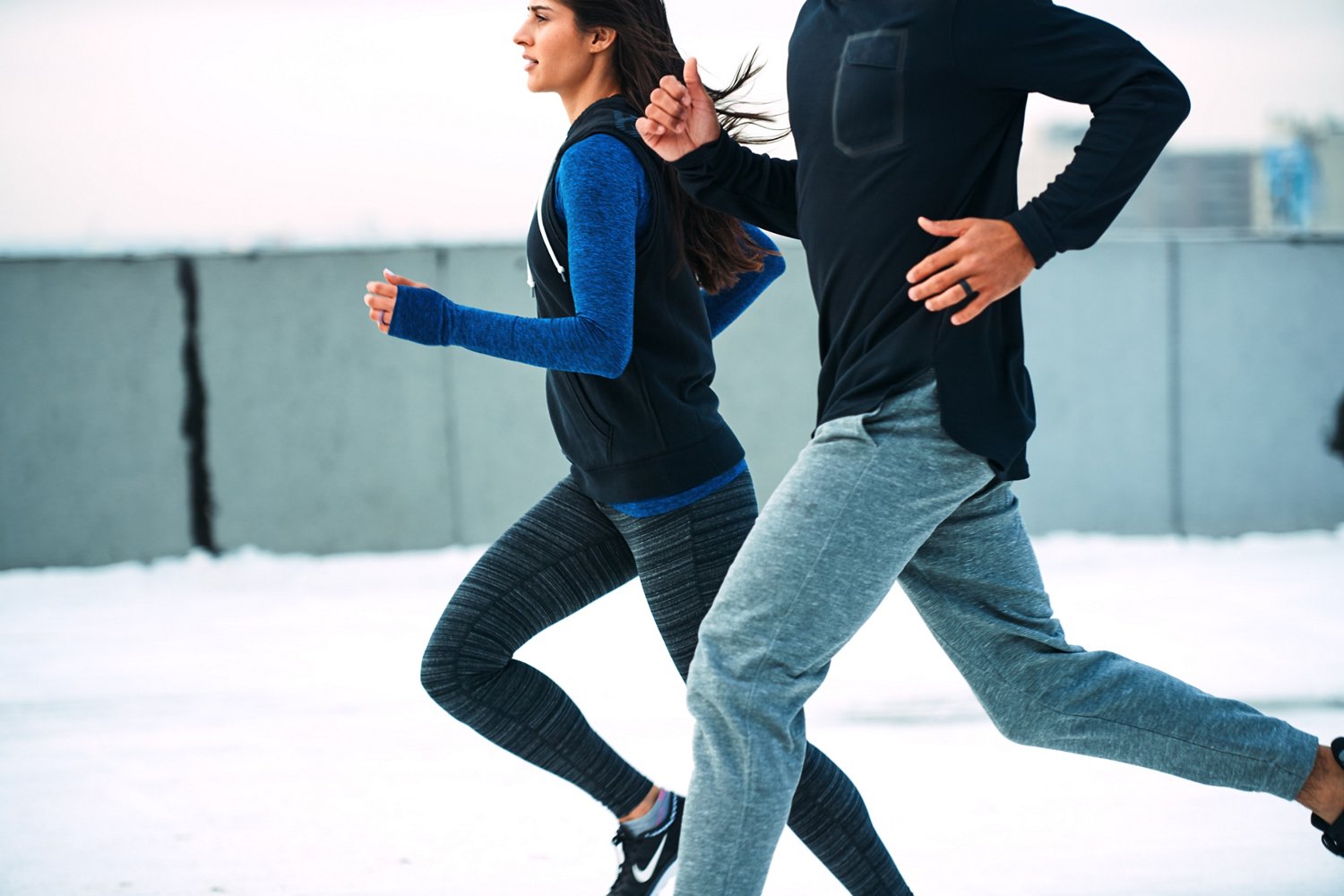 QALO Men's Step Edge Q2X Flat Silicone Wedding Ring                                                                              - view number 4