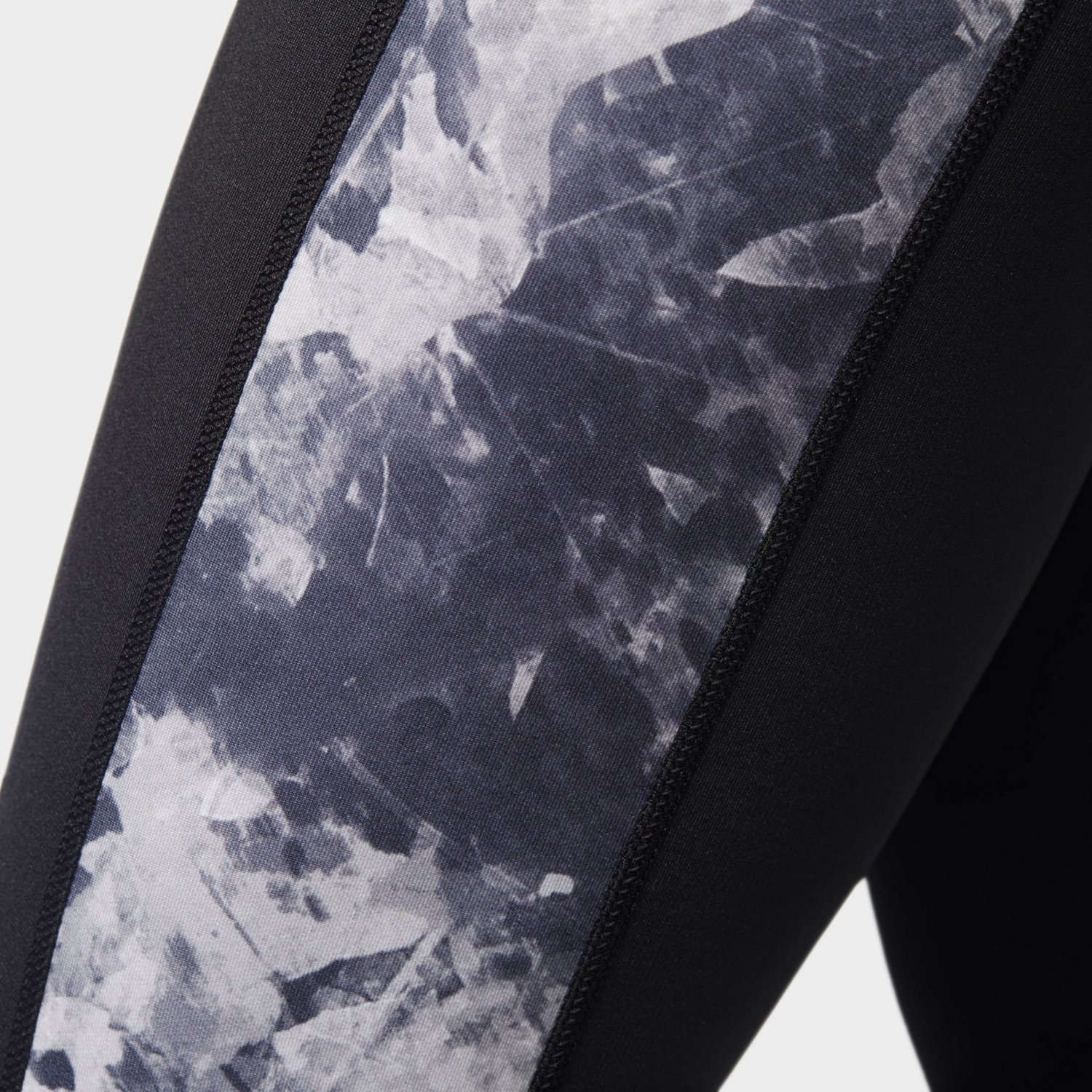 adidas Women's Tech-fit Cold Weather Winter Camo Print Tight                                                                     - view number 6