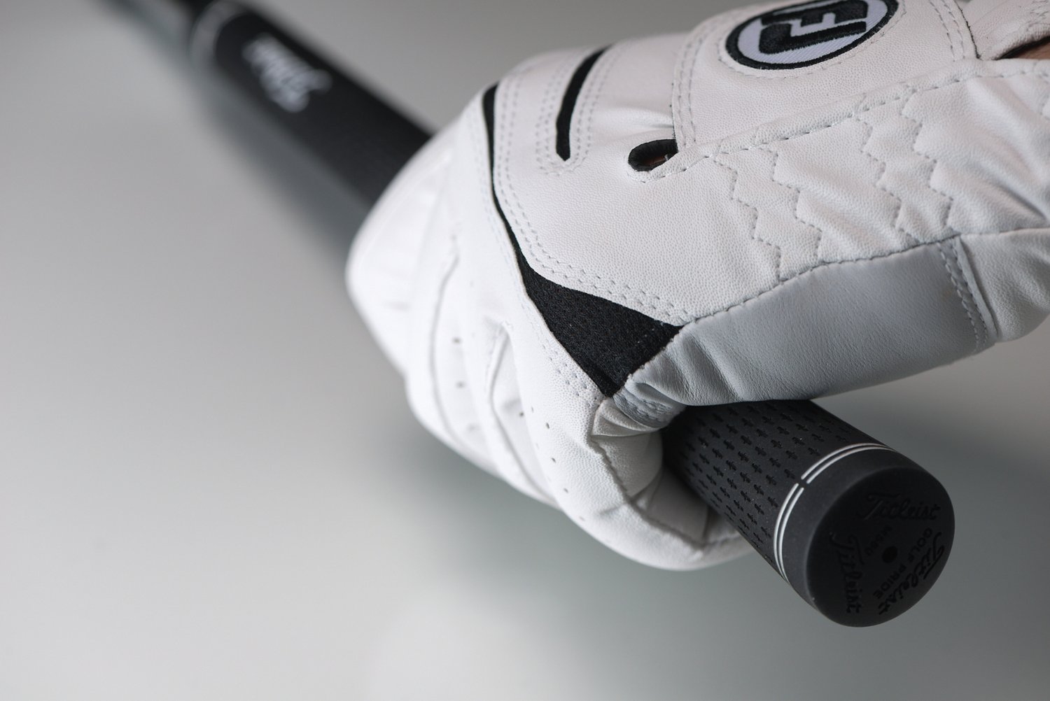 FootJoy Women's Left-Hand WeatherSof WLR Golf Glove                                                                              - view number 3