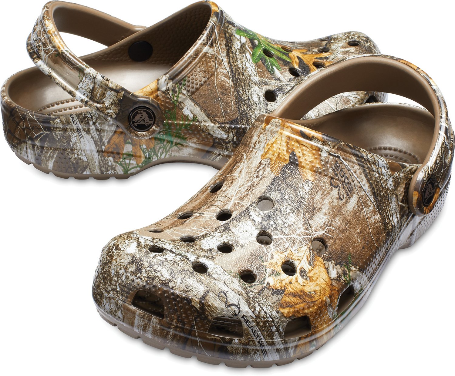 Camo crocs academy discount sports