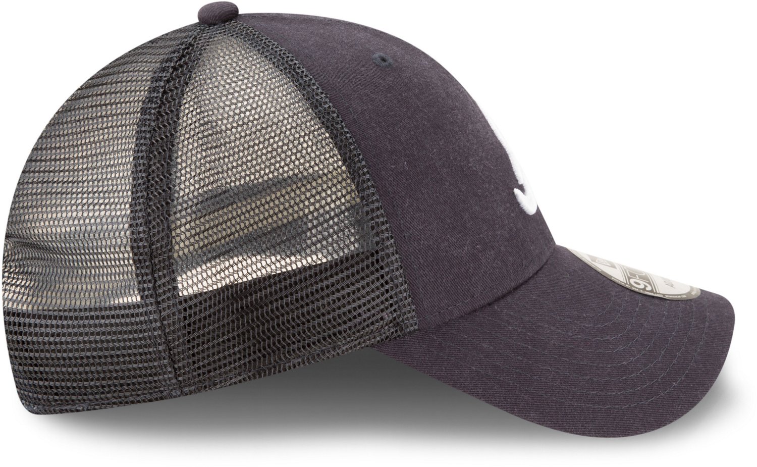 New Era Men's Atlanta Braves Primary 9FORTY Trucker Cap - view number 6