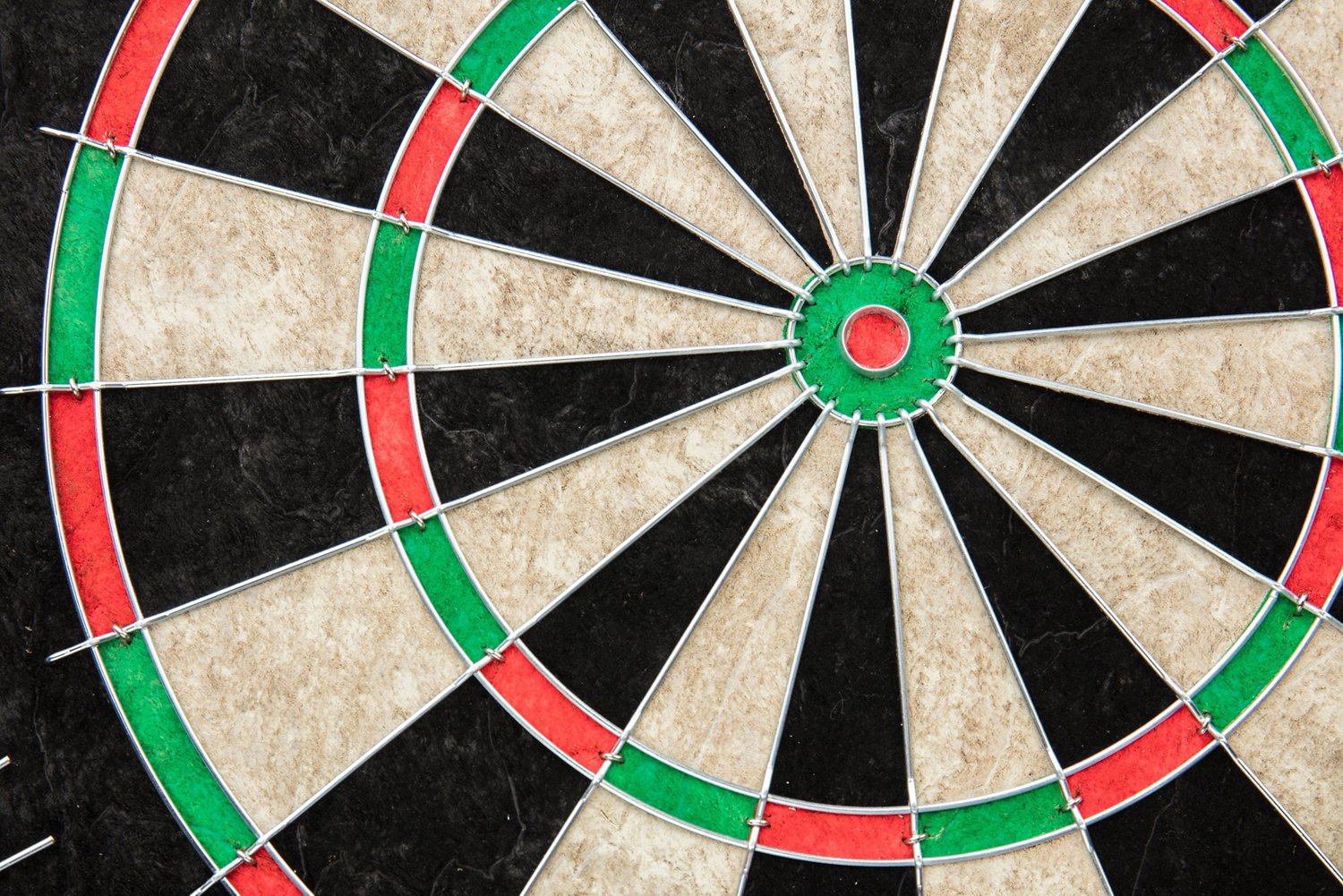 Unicorn Oxford Bristle Dartboard and Set Academy