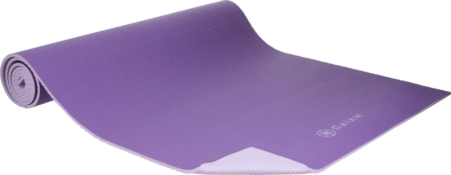 Gaiam 5 mm Dry-Grip Yoga Mat