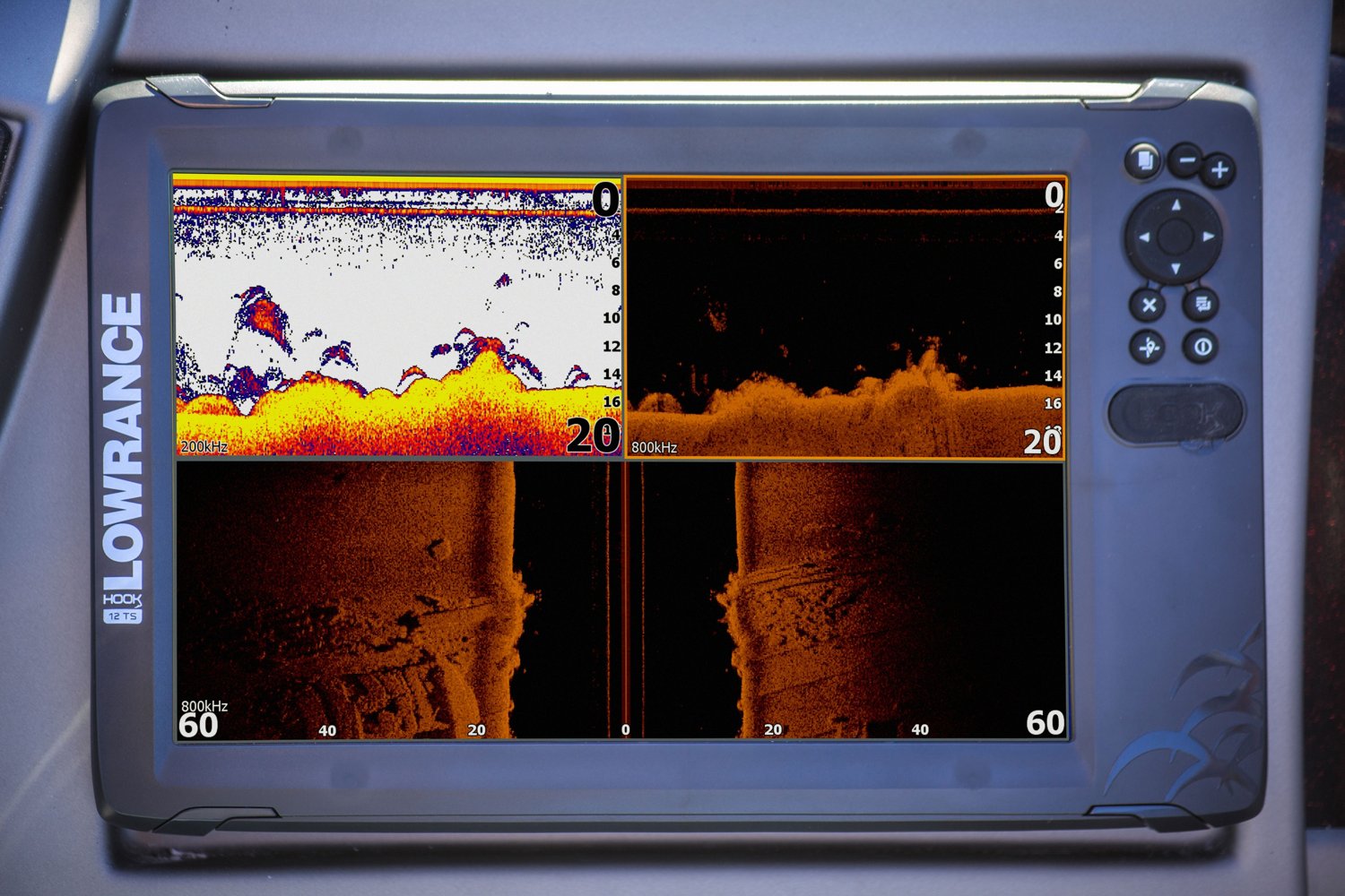 Lowrance Hook2 12 in TripleShot US Inland Fishfinder Academy
