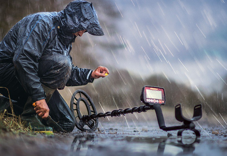 Fisher F44 Ultimate Weatherproof Multipurpose Metal Detector Academy