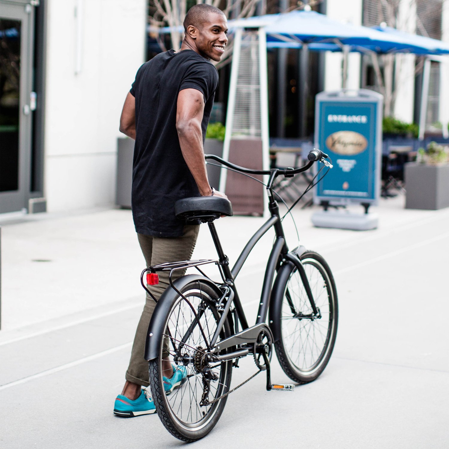 セグウェイ sixthreezero Men's EVRYjourney 26 in 7-Speed Hybrid Cruiser