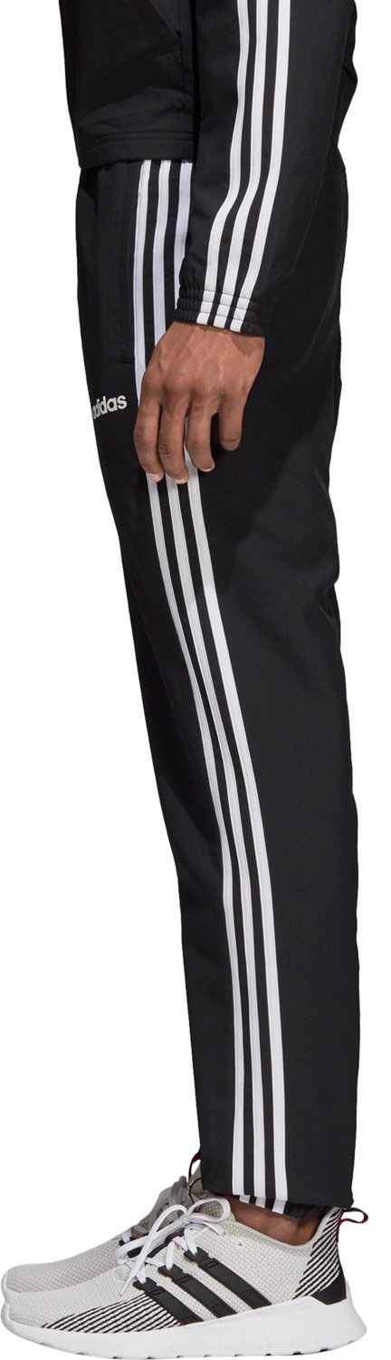 adidas Men's Essentials 3-Stripe Wind Pants, Black/Black/Black, Small :  : Clothing, Shoes & Accessories