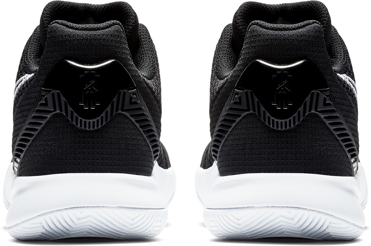 Nike Men's Kyrie Flytrap II Basketball Shoes - view number 4
