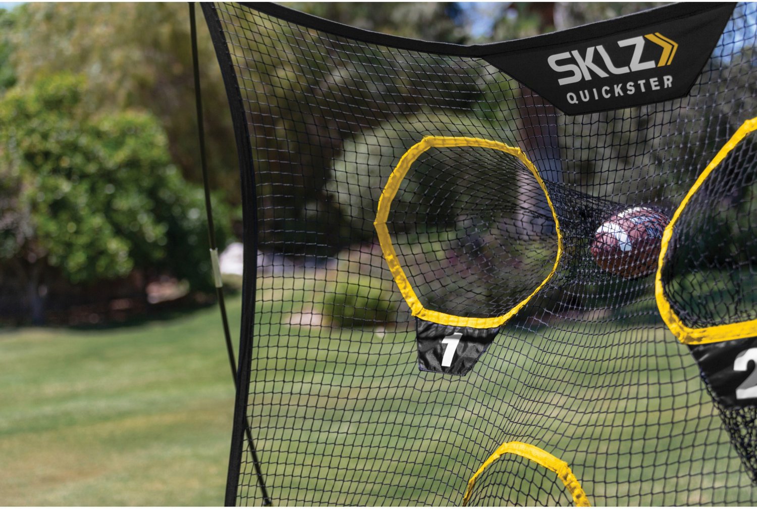 SKLZ Quickster® Ultraportable QB Passing Trainer