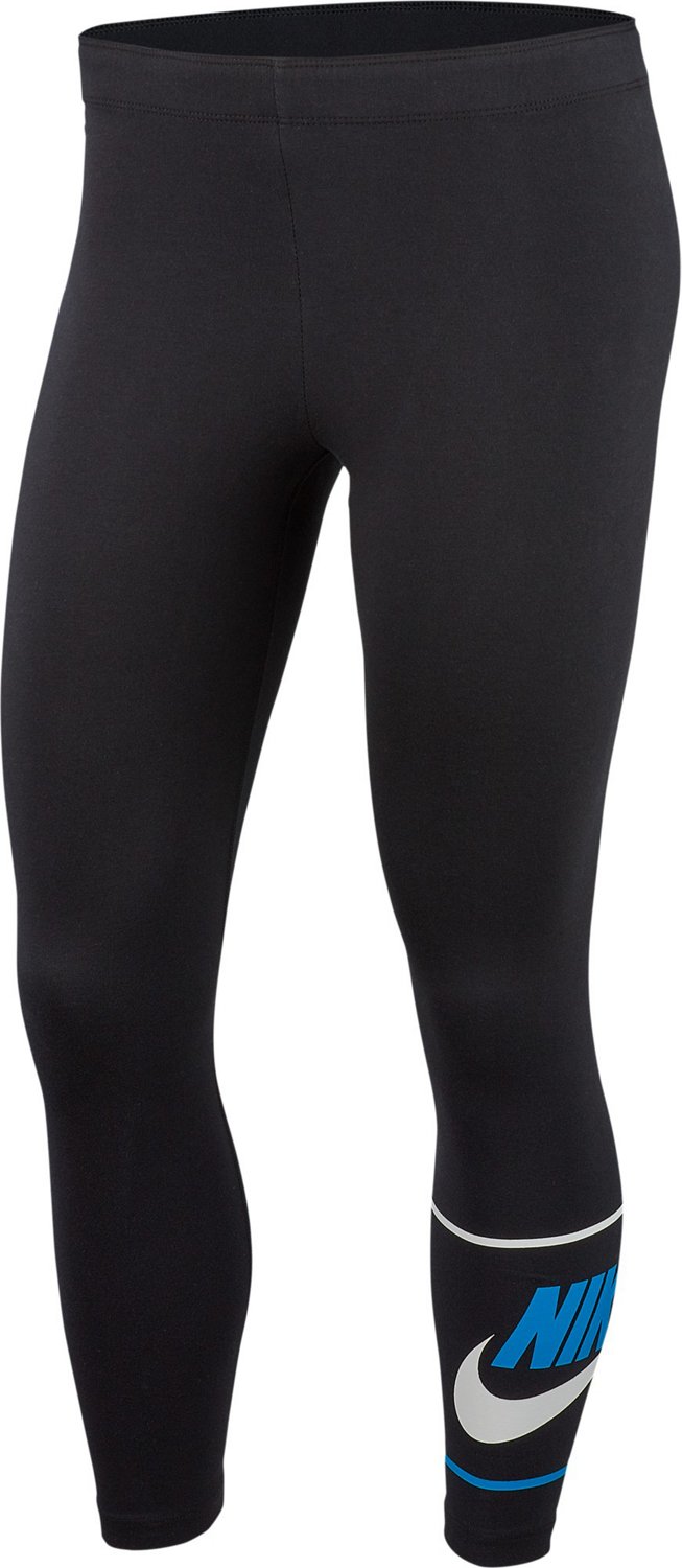 Nike Women's Nike Sportswear Club Futura Plus Crop Leggings