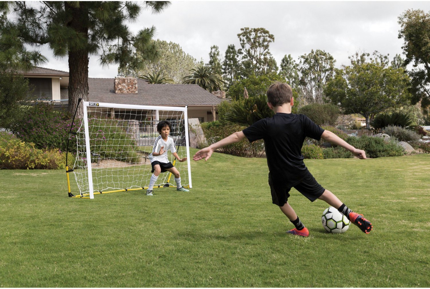 SKLZ 6 ft x 4 ft Quickster Soccer Goal - view number 3