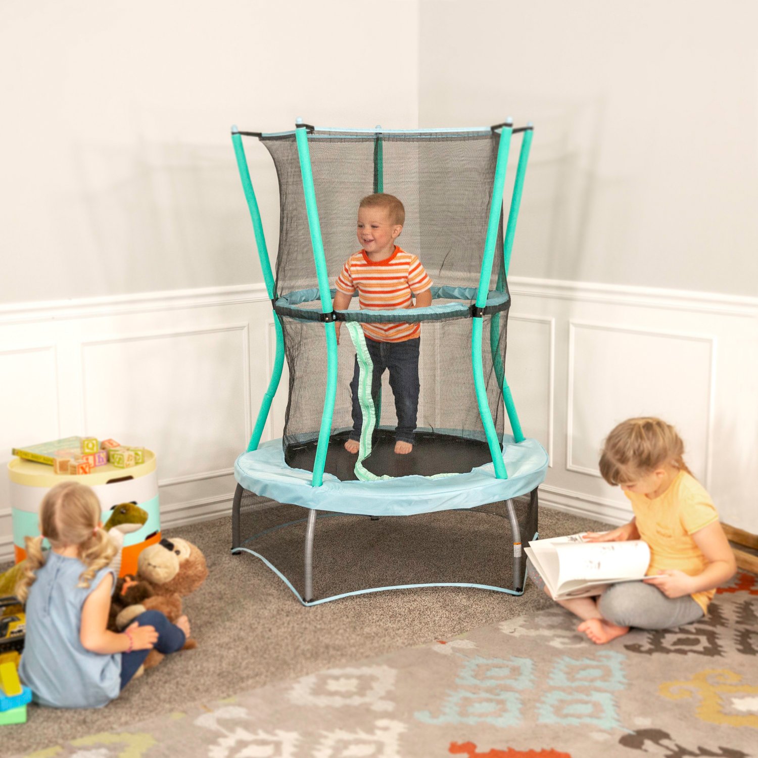 Skywalker Trampolines Classic Mini 40 in Round Trampoline with Enclosure Academy