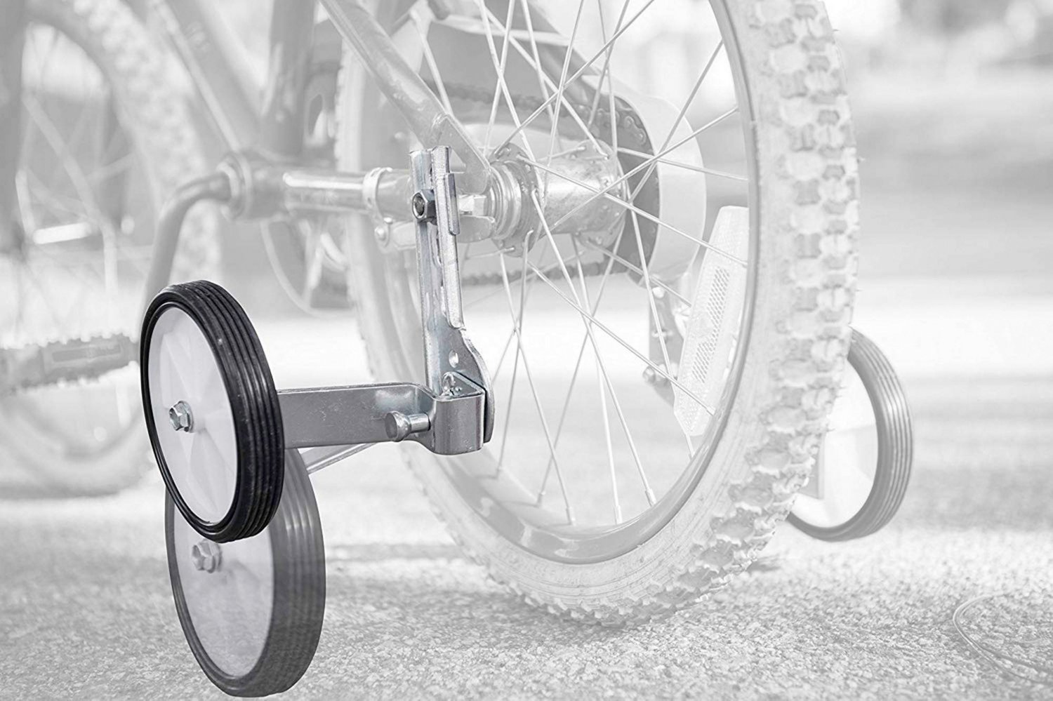 Bell flip deals up training wheels