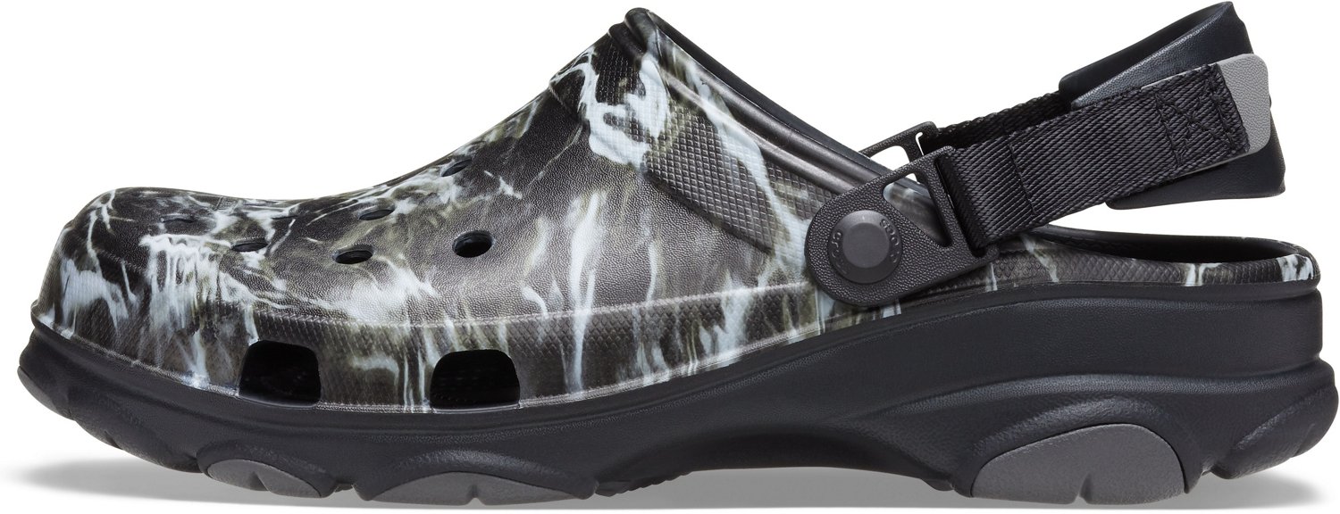 Crocs Adults' Classic Mossy Oak Elements All Terrain Clog Casual Shoes - view number 4
