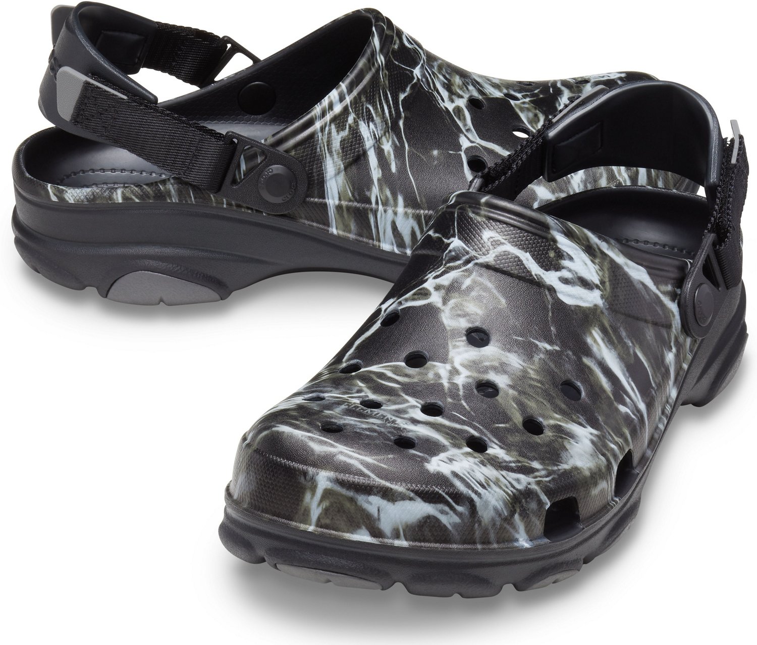 Crocs Adults' Classic Mossy Oak Elements All Terrain Clog Casual Shoes - view number 3
