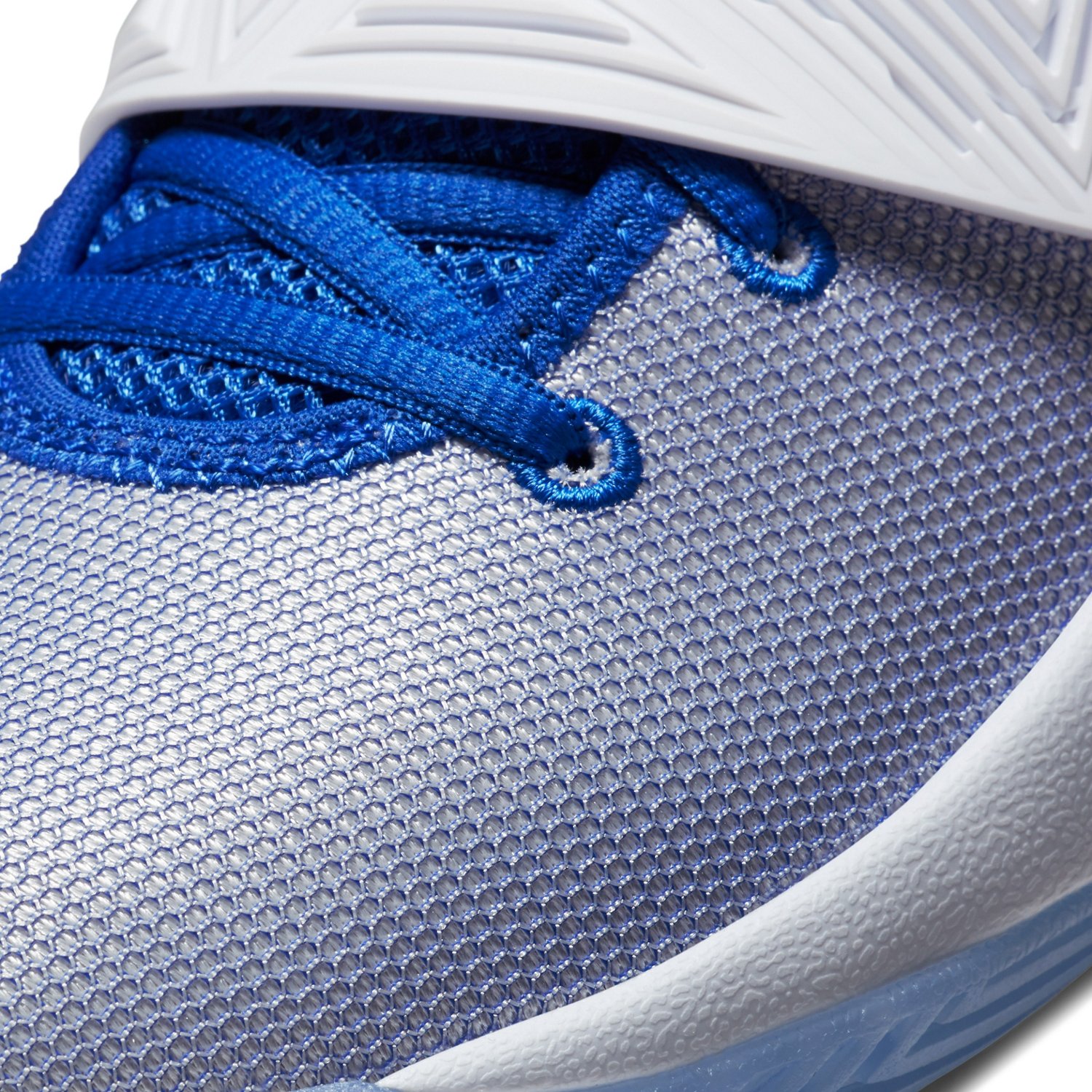 Nike Adults' Kyrie Flytrap Basketball Shoes                                                                                      - view number 4