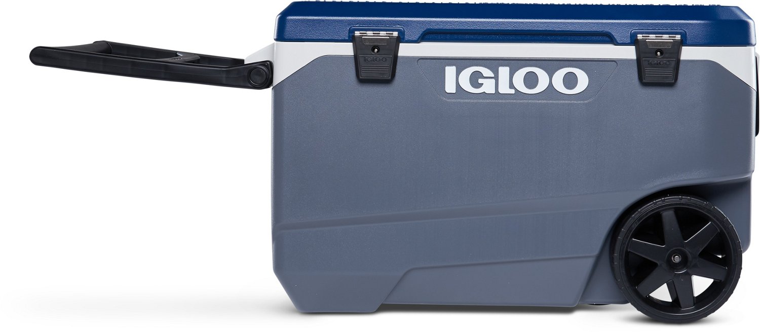 Igloo Latitude Roller 90 qt Cooler - view number 6
