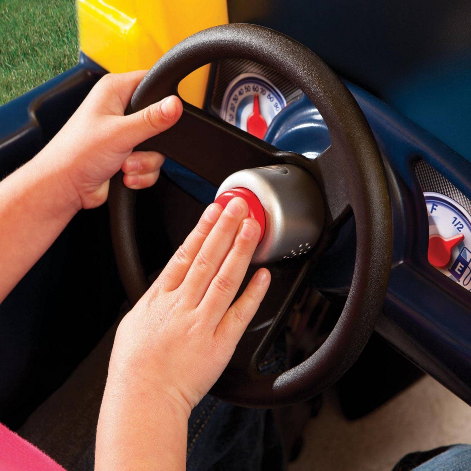 Little Tikes Cozy Truck - view number 3