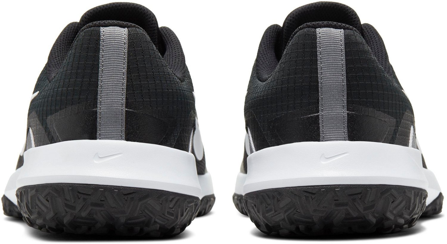 nike men's varsity compete tr 3